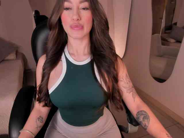 MaryLewis webcam