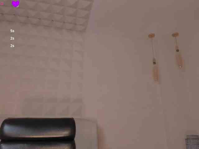 MaryLewis webcam