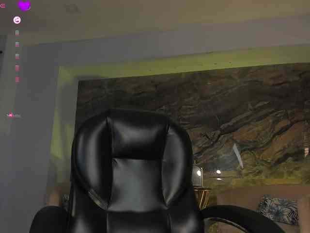 MaryLewis webcam