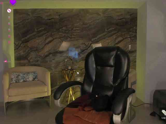 MaryLewis webcam