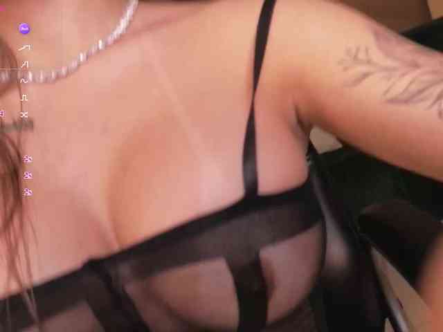 MaryLewis webcam