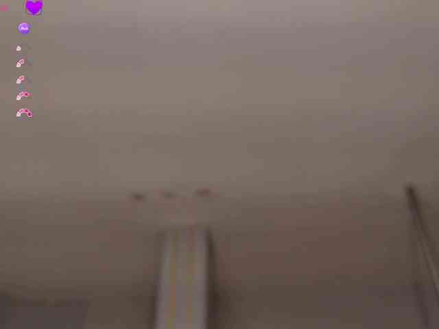 MaryLewis webcam