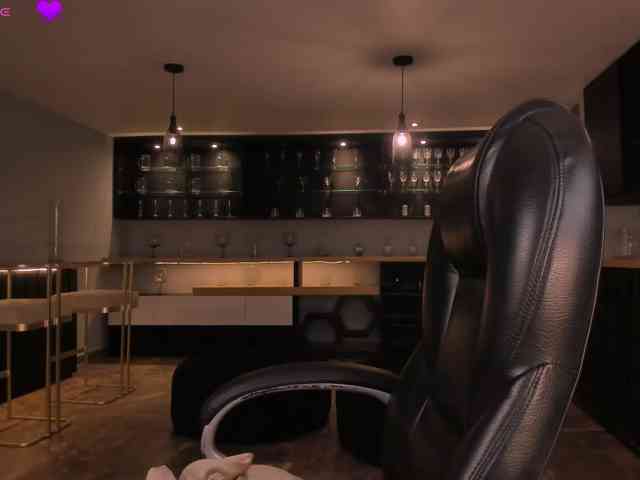 MaryLewis webcam