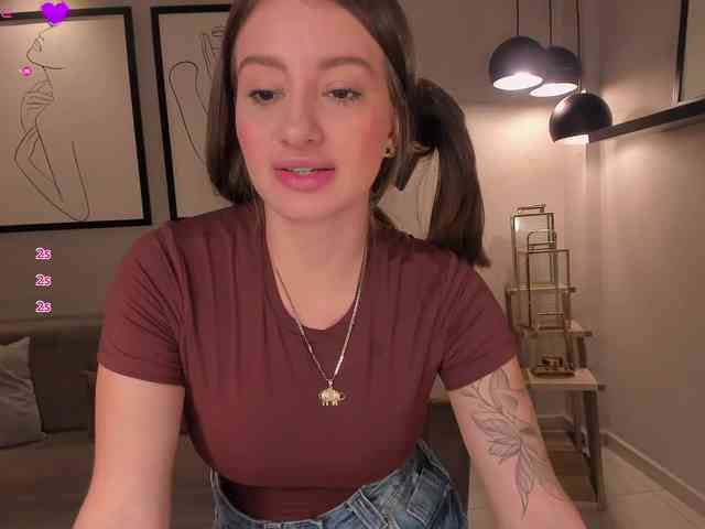 MaryLewis webcam