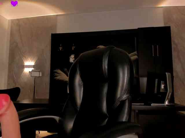 MaryLewis webcam