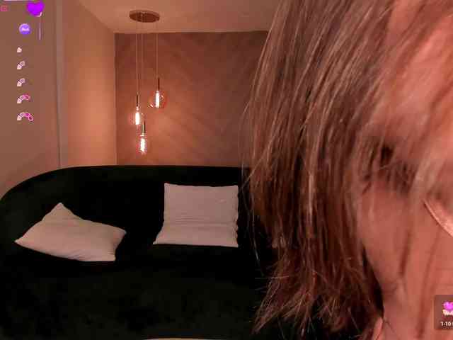 MaryLewis webcam