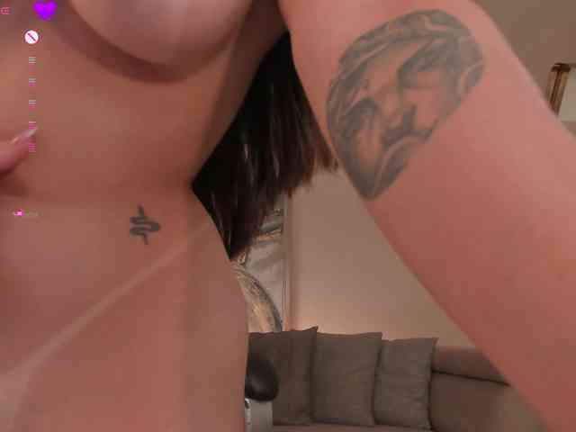 MaryLewis webcam