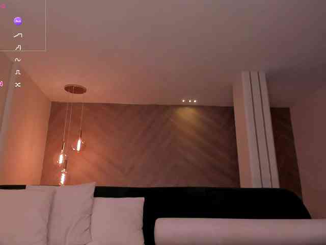 MaryLewis webcam