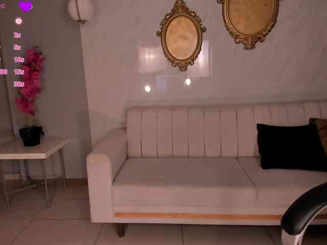 MaryLewis webcam