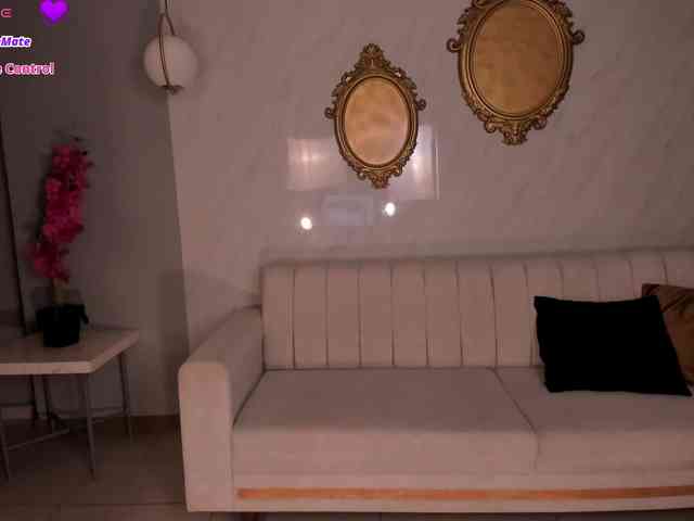 MaryLewis webcam