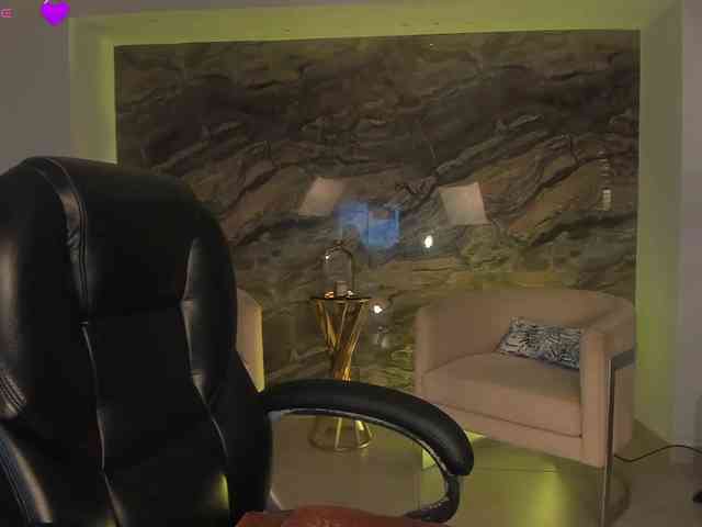 MaryLewis webcam