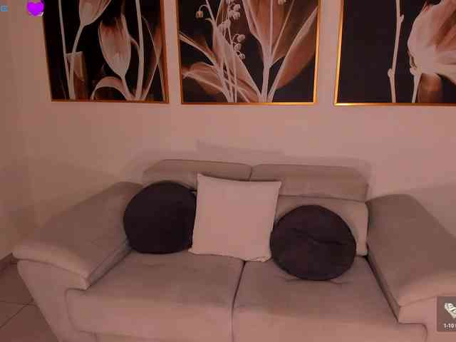 MaryLewis webcam