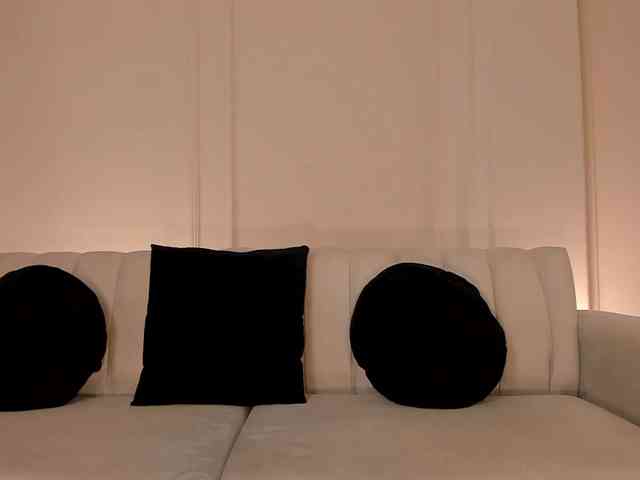 MaryLewis webcam