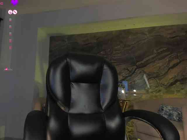 MaryLewis webcam