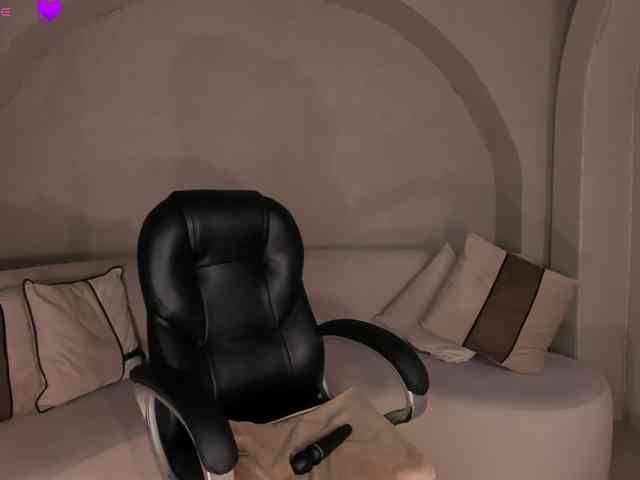 MaryLewis webcam