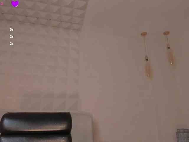 MaryLewis webcam