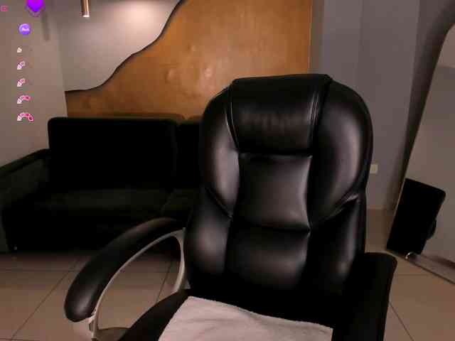 MaryLewis webcam