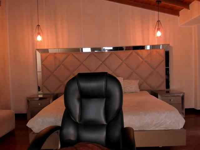 MaryLewis webcam