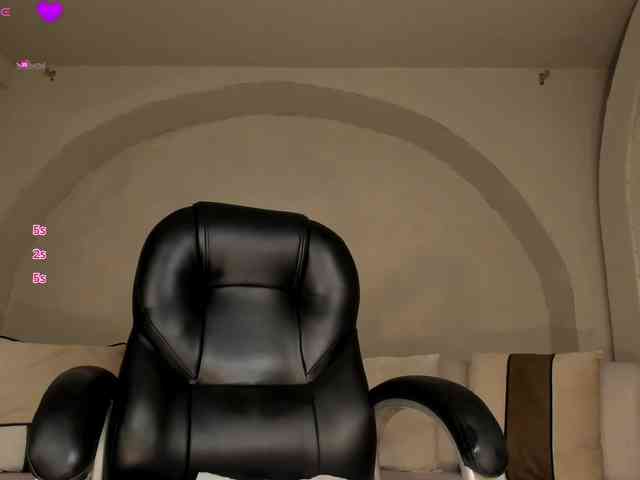 MaryLewis webcam