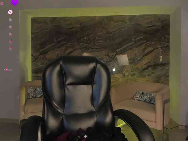MaryLewis webcam