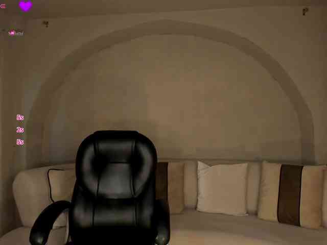 MaryLewis webcam