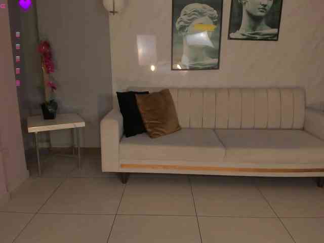 MaryLewis webcam