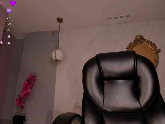 MaryLewis webcam