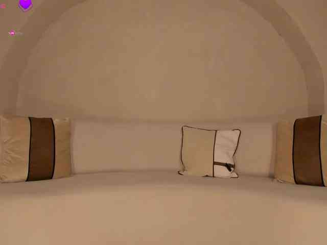 MaryLewis webcam