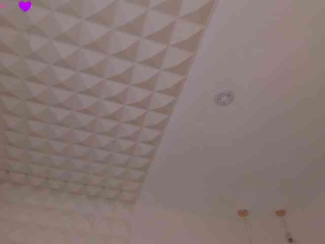 MaryLewis webcam