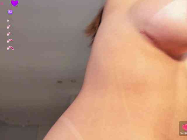 MaryLewis webcam