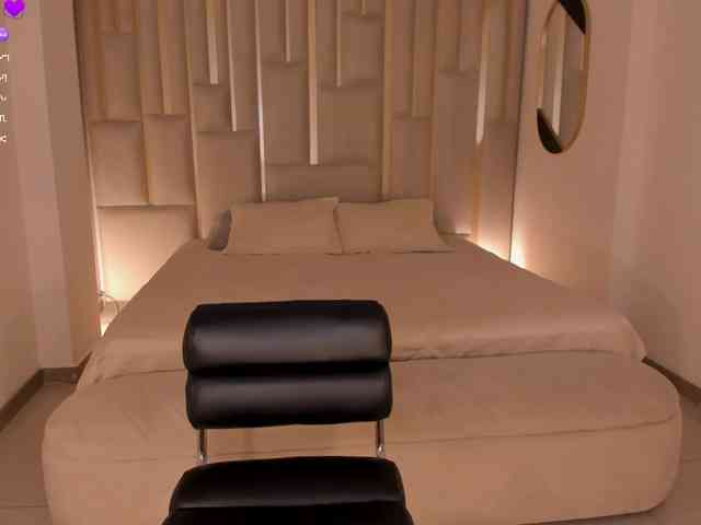 MaryLewis webcam