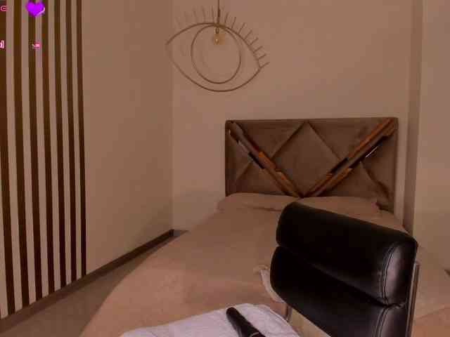 MaryLewis webcam