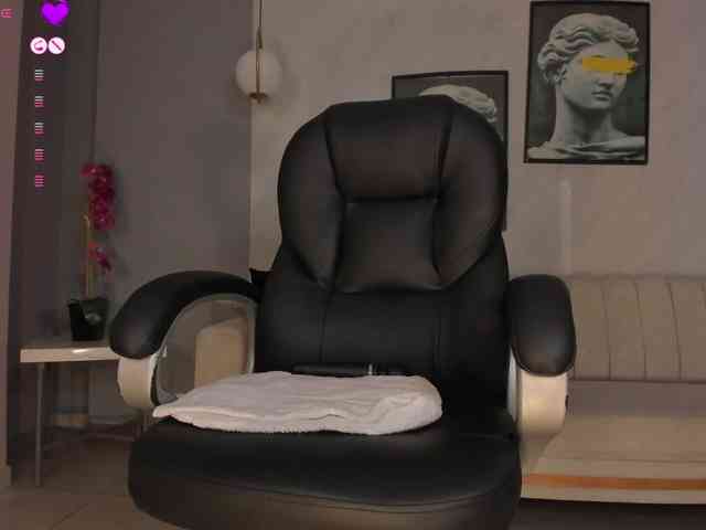 MaryLewis webcam