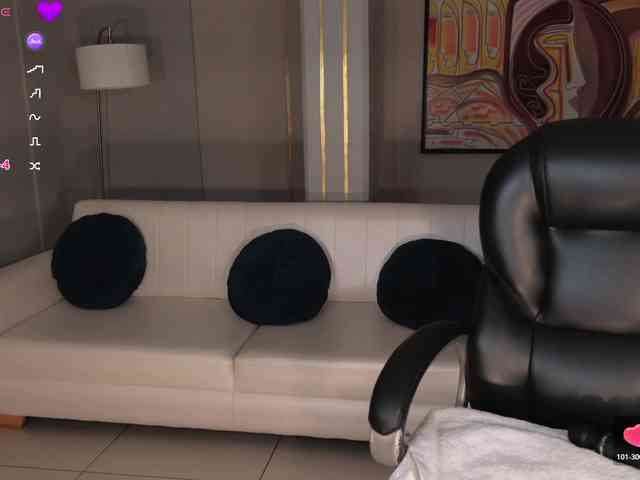 MaryLewis webcam