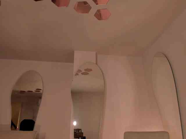 MaryLewis webcam