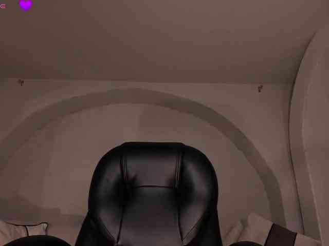 MaryLewis webcam