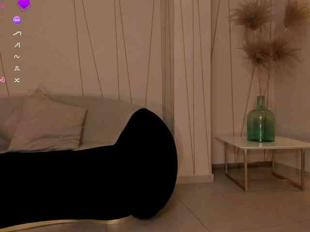 MaryLewis webcam