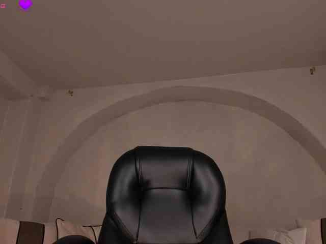 MaryLewis webcam