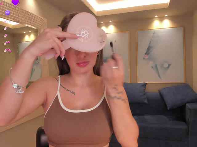 MaryLewis webcam