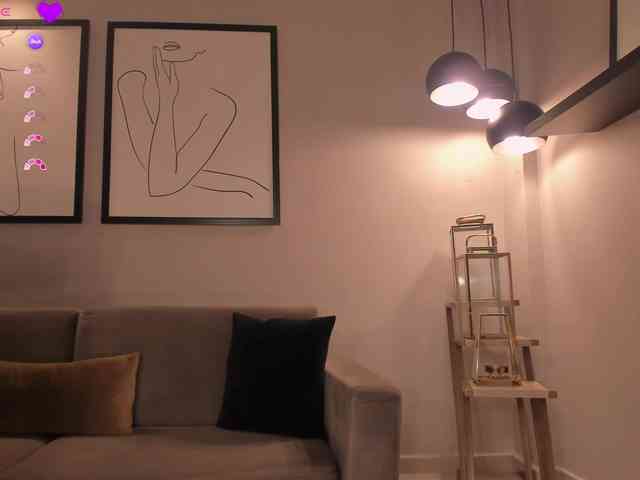 MaryLewis webcam