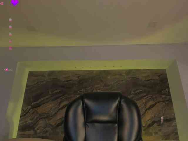MaryLewis webcam