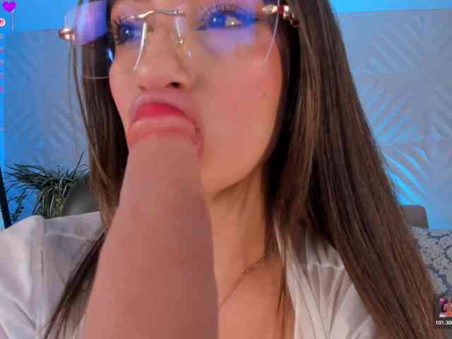 MaryLewis webcam