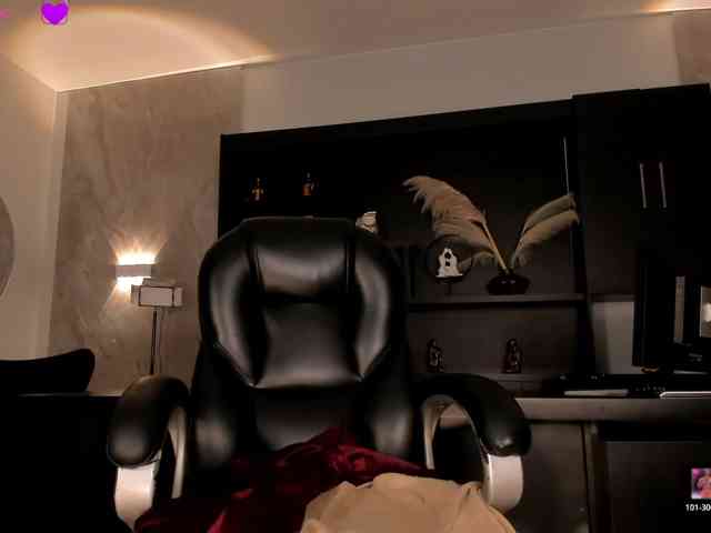 MaryLewis webcam