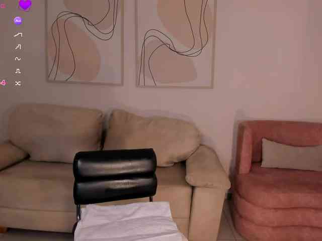 MaryLewis webcam
