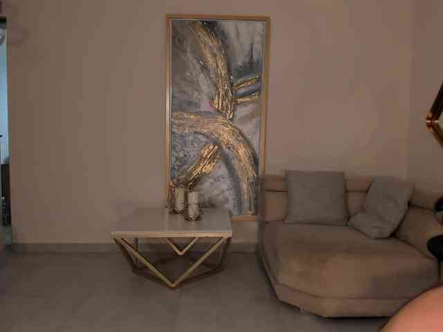 MaryLewis webcam