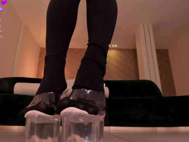 MaryLewis webcam