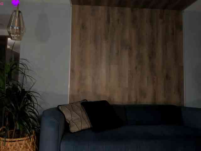 MaryLewis webcam