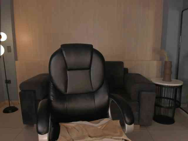 MaryLewis webcam