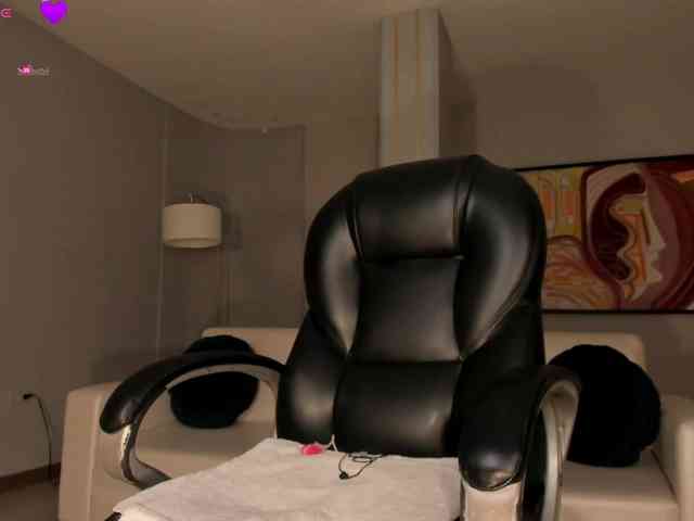 MaryLewis webcam