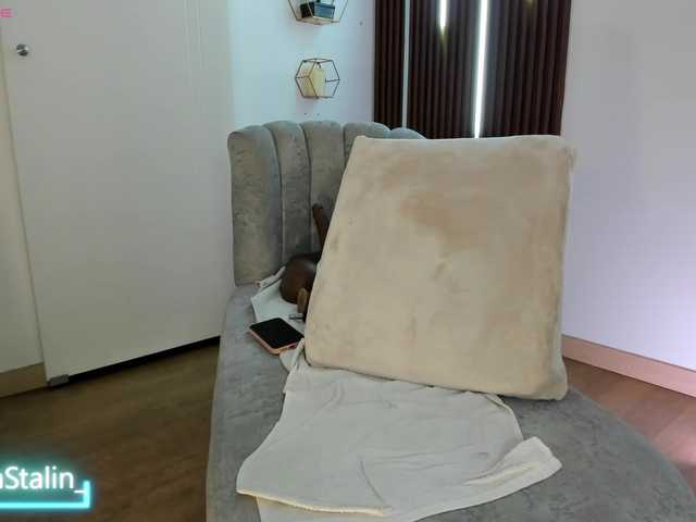 AnaStalin1 live cam on BongaCams